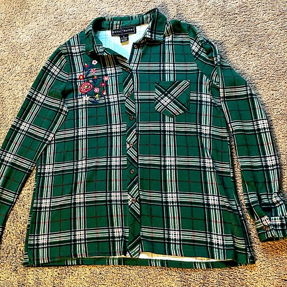 Shirt - Picture 1 of 5